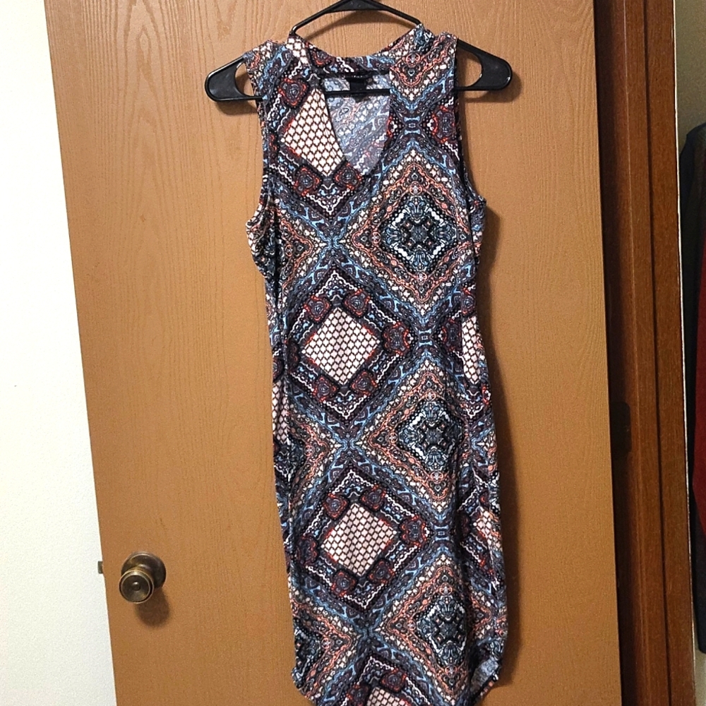 Keyhole dress